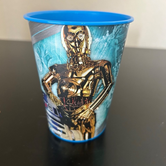 Star Wars Plastic Cups. (Set of 5) NWOT - Picture 4 of 12